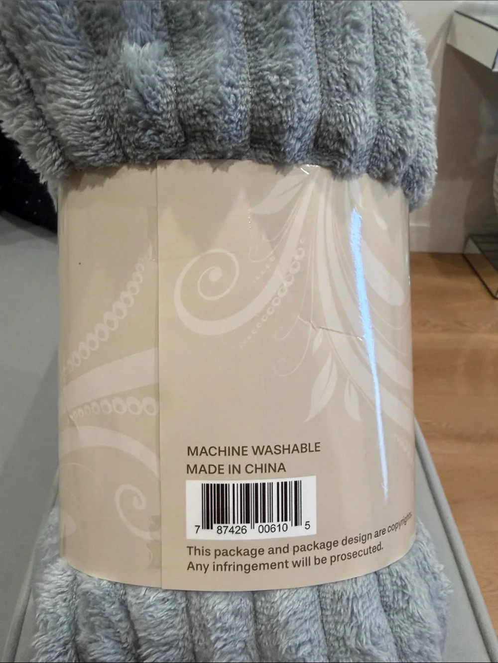 Plush Flannel Throw Blanket - Gray